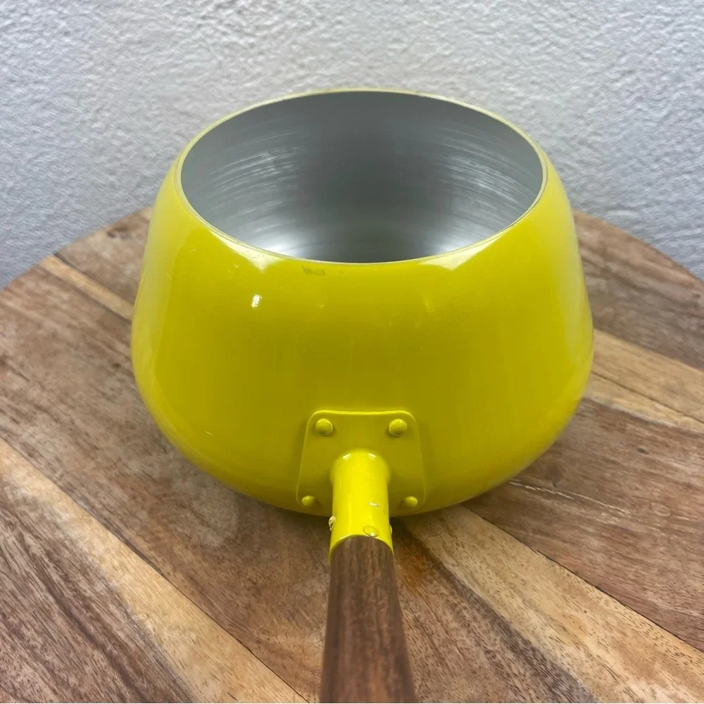 Vintage l 60s MCM Chartreuse Enameled Aluminum Walnut Handle Fondue Melting Pot